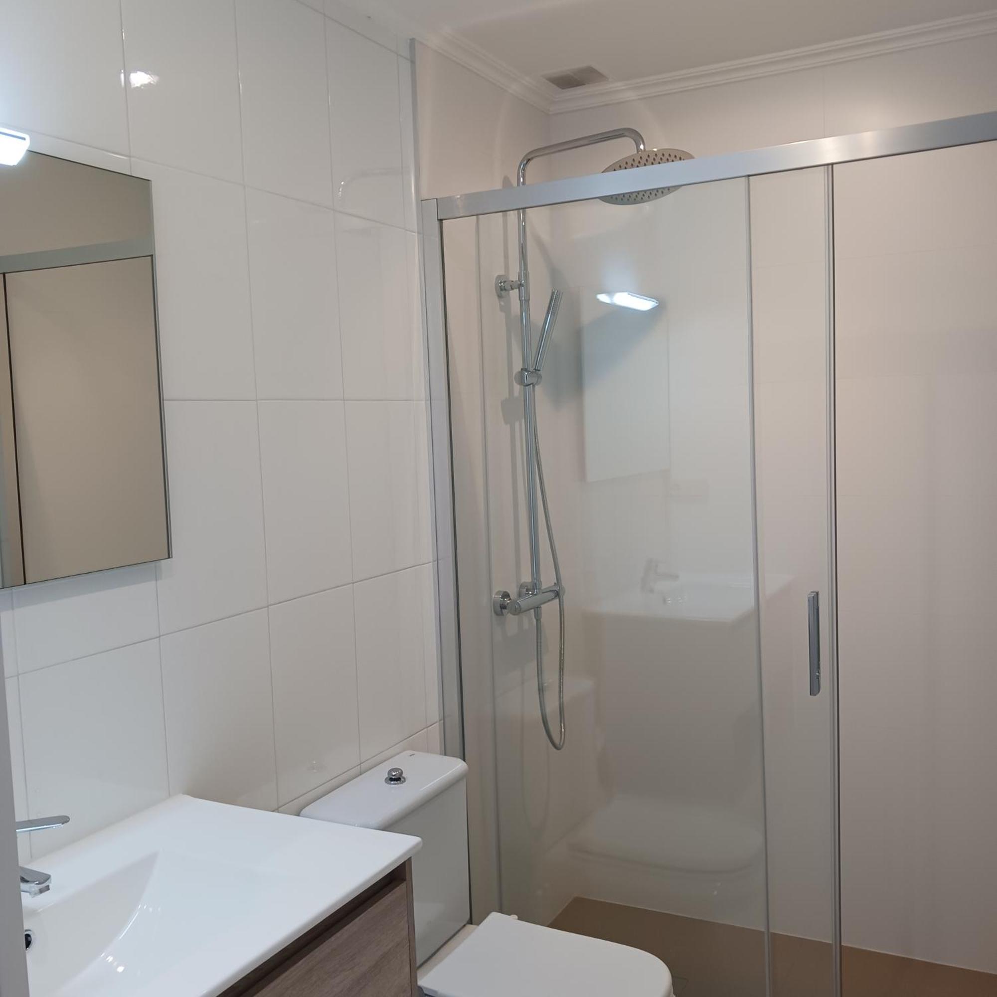 Apartamentos De Uso Turistico Fontina - Playa Montalvo - Sanxenx0 -Pontevedra سانكسينكسو المظهر الخارجي الصورة