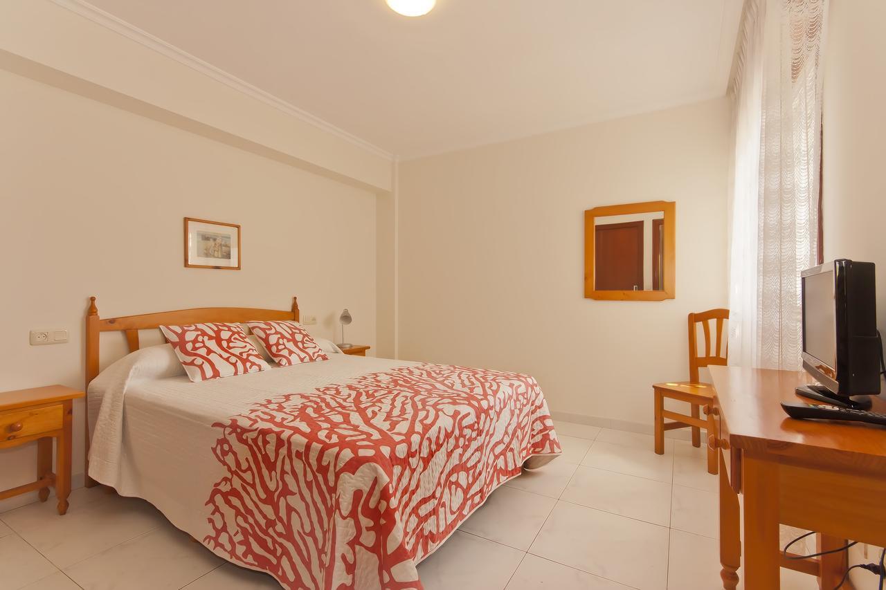 Apartamentos De Uso Turistico Fontina - Playa Montalvo - Sanxenx0 -Pontevedra سانكسينكسو المظهر الخارجي الصورة